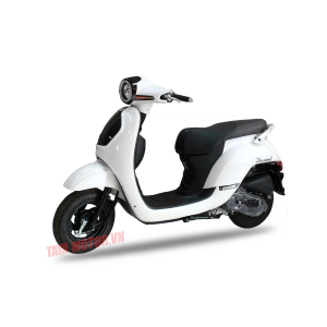 xe máy 50cc tay ga diamond màu trắng